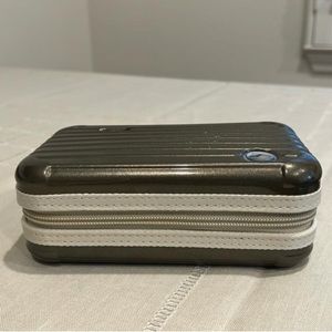 Makeup box for cosmetics